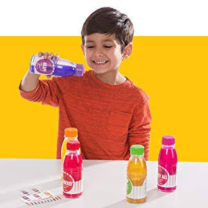 MELISSA & DOUG KITCHEN PLAY - TIP & SIP TOY JUICE BOTTLES